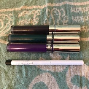 💋 Colourpop lipstick and gel eyeliner 💜💙🖤